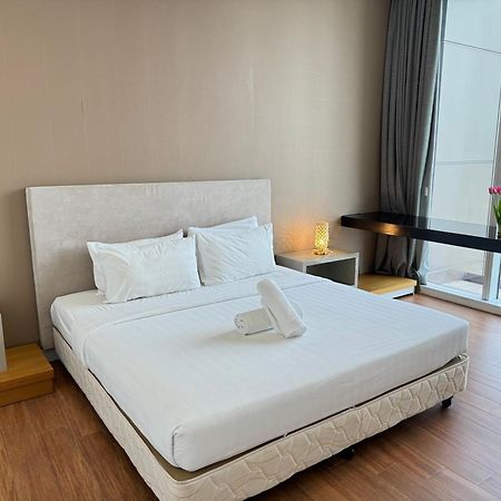 Faced Suites Platinum Klcc Kuala Lumpur Exterior foto