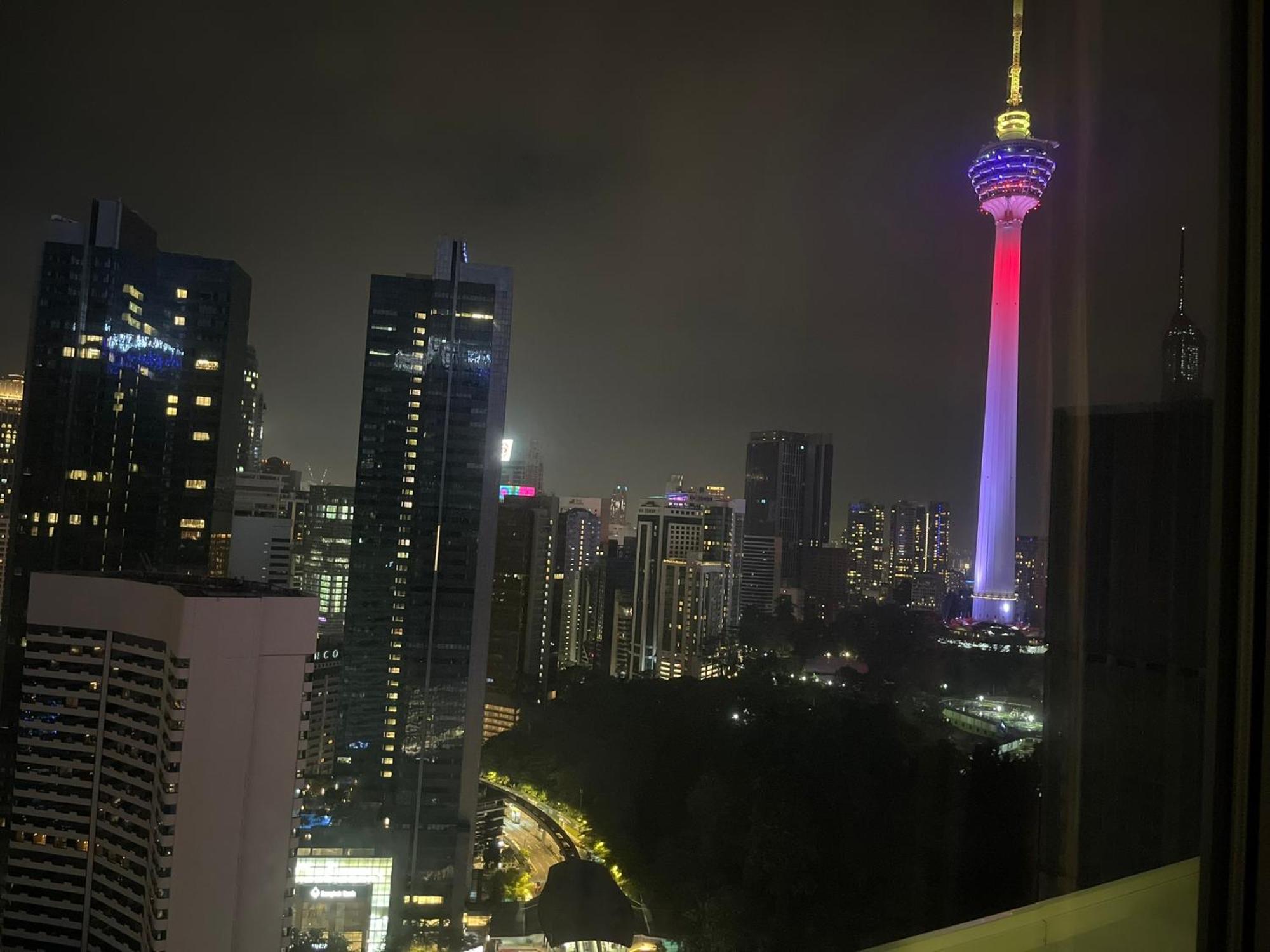 Faced Suites Platinum Klcc Kuala Lumpur Quarto foto